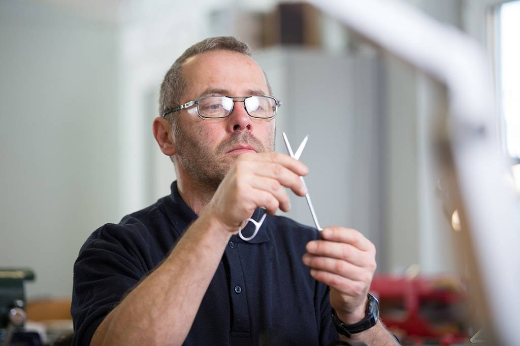 Additional service solutions. Sharpening scissors