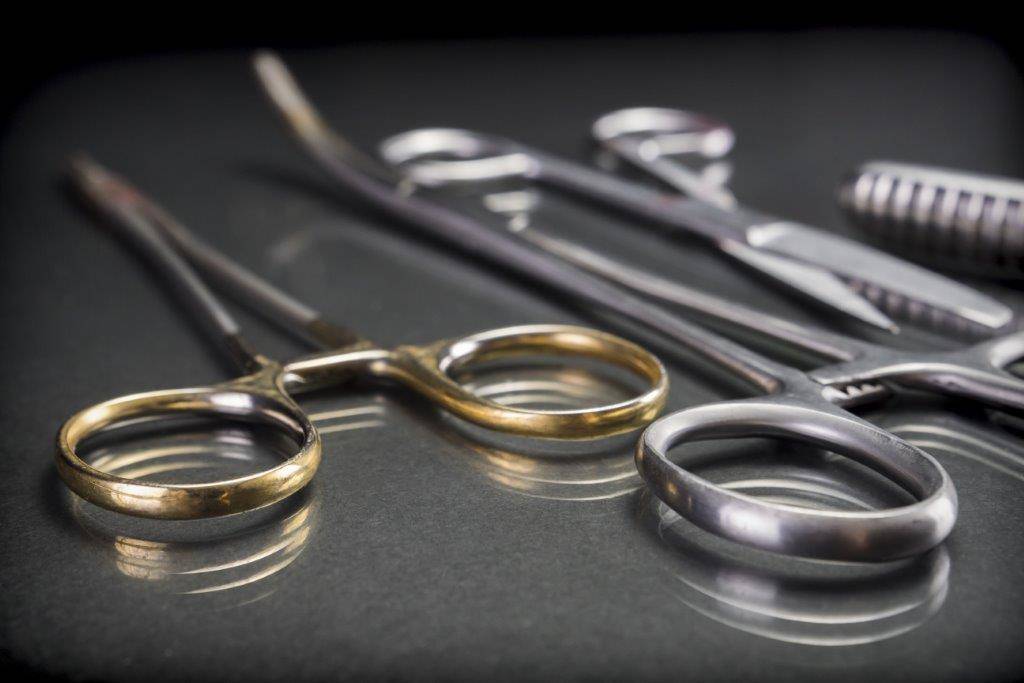 Nice set of surgical instruments